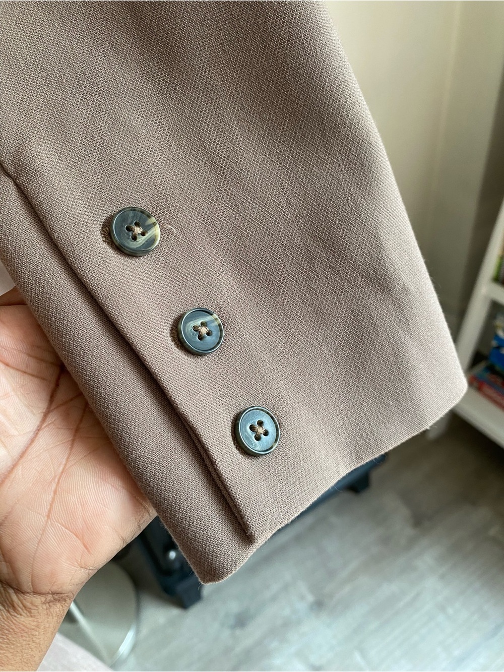 ANTHROPOLOGIE TAUPE TIE WAIST OPEN BACK BLAZER DRESS 8 - Picture 5 of 12